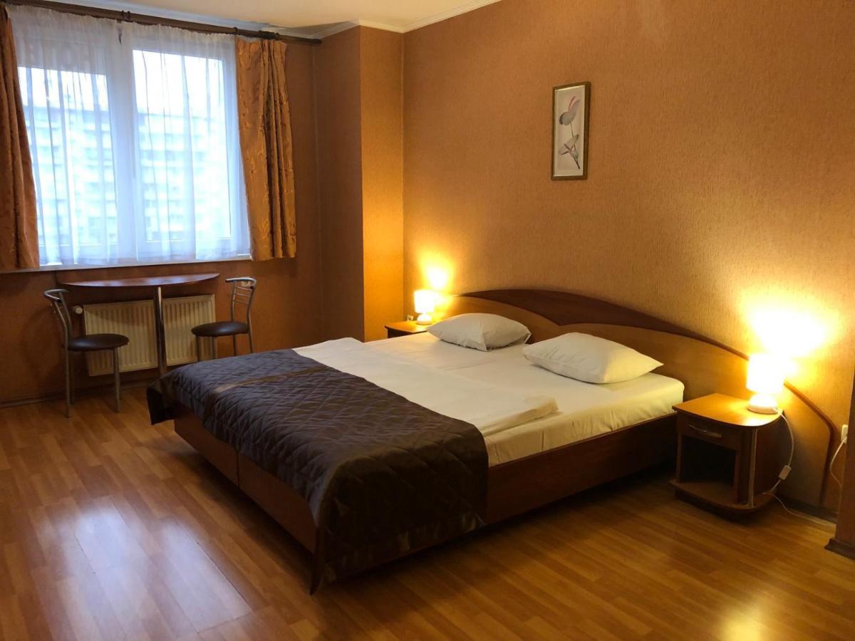 Comfort Hotel Kyiv Exterior photo